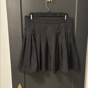 Elegant Black Pleated Skirt